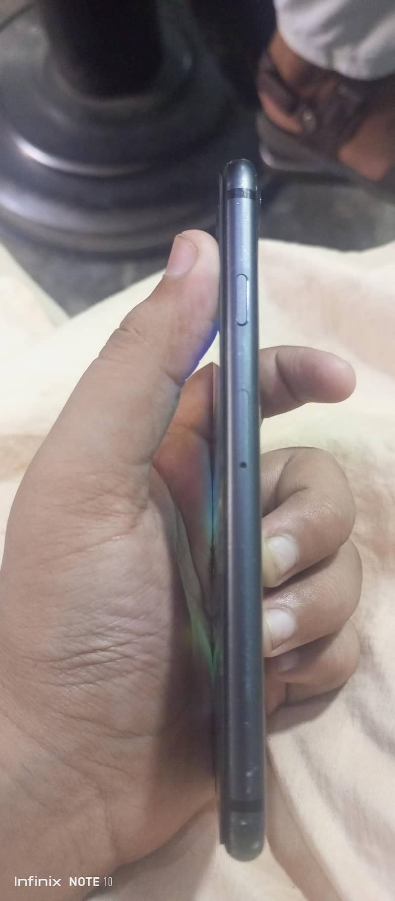 Apple iPhone 8 2