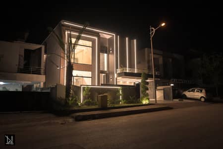 One kanal ultra luxury designer house, perfectly constructed outclass location