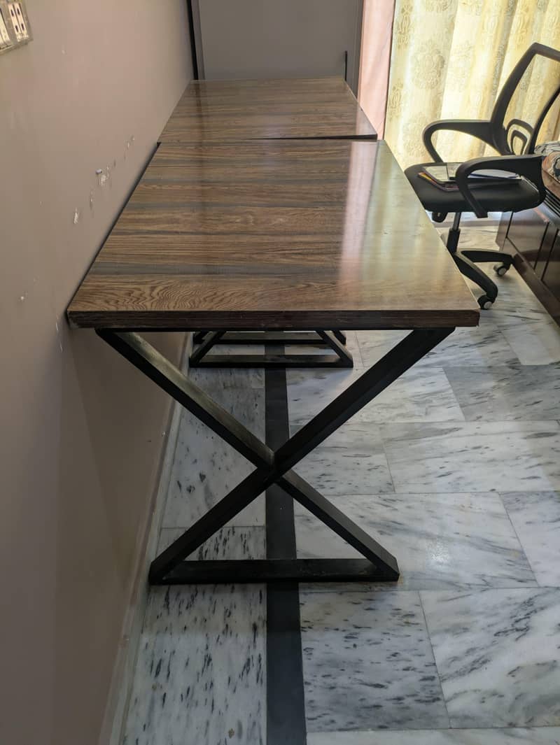 computer table 0