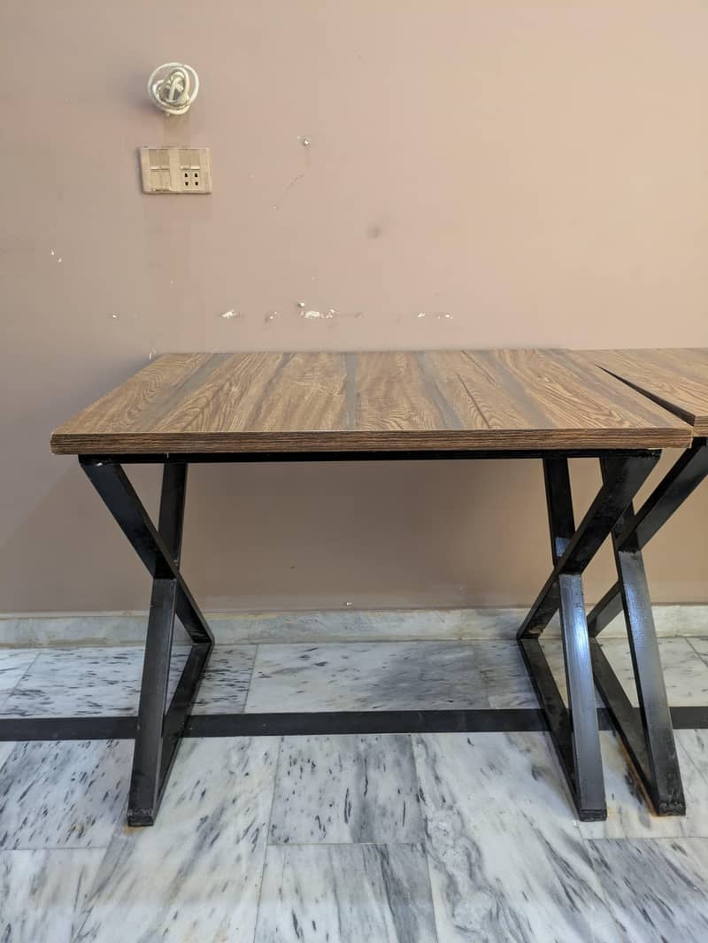 computer table 2