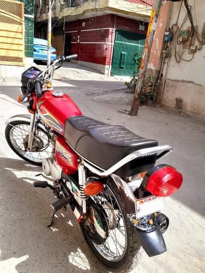 Honda CG 125 2017A total pack 2nd owner