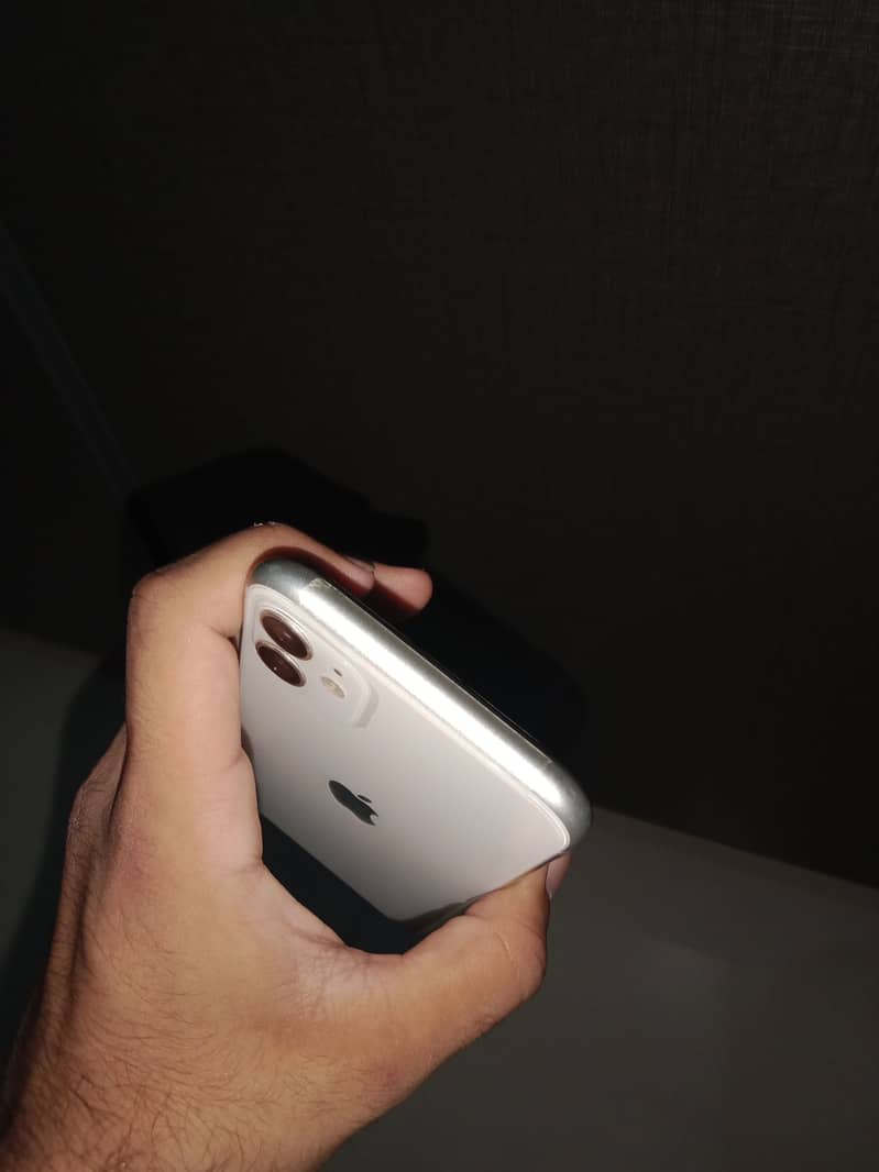 Apple iPhone 11 1