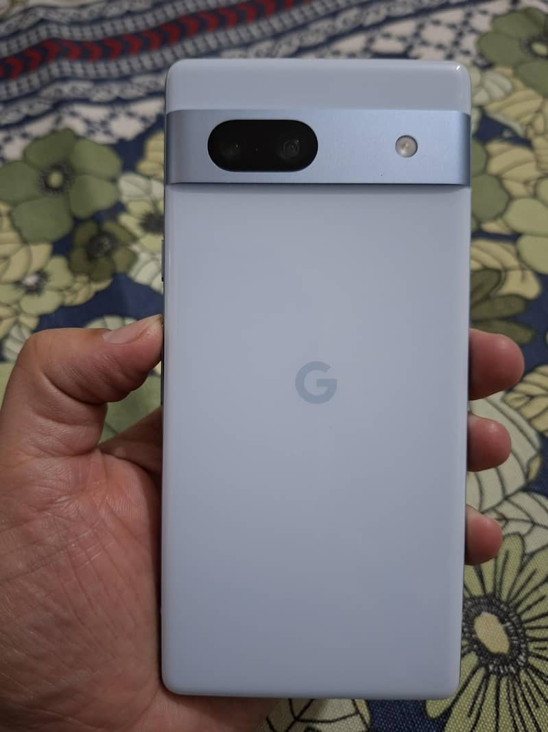 Google Pixel 7a 1