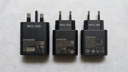 Original Samsung 45W Super Fast 2.0 Charger 2 Pin 3 Pin box pulled