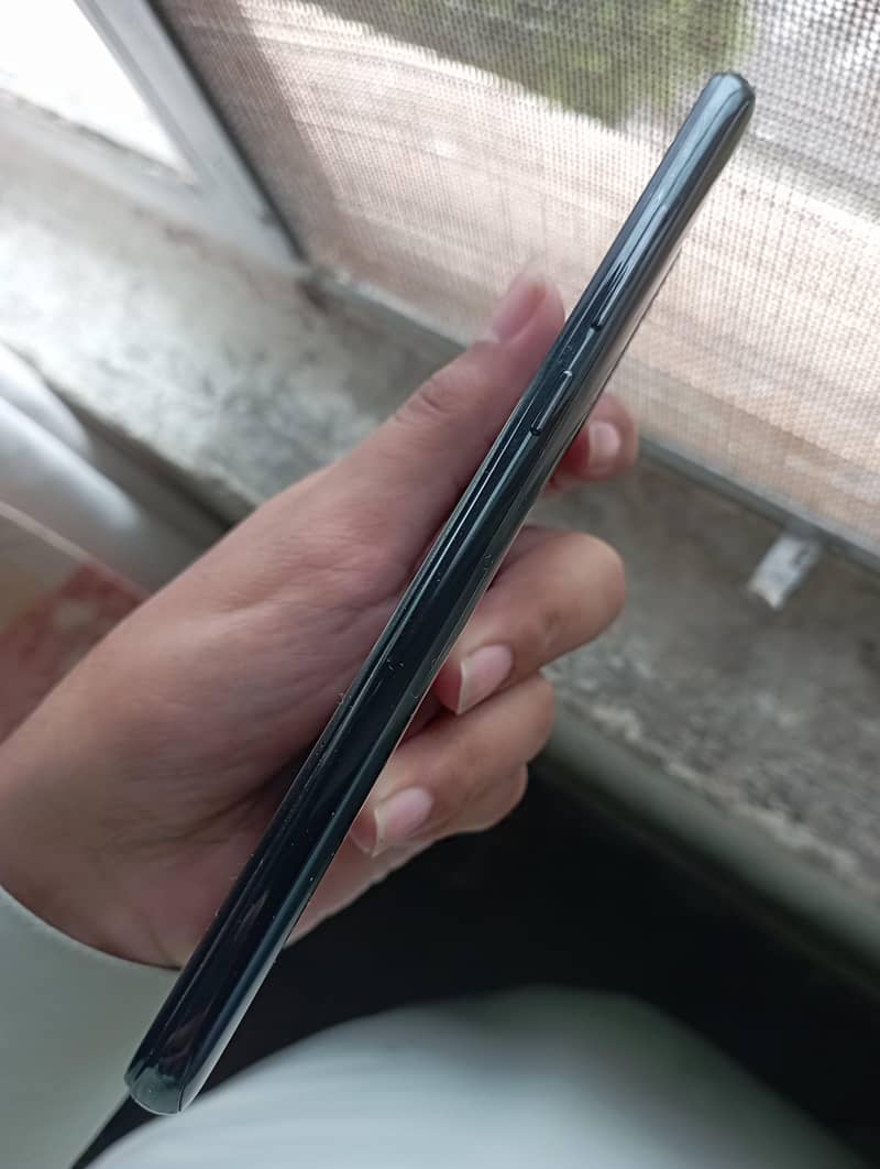 Xiaomi Redmi Note 8 Pro 3