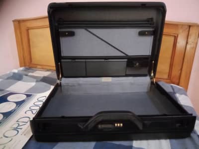 Urgent Sale Samsonite Accord 2000 Briefcase