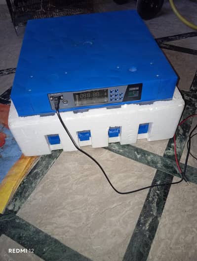 Yiwan Incubator Excellent Condition