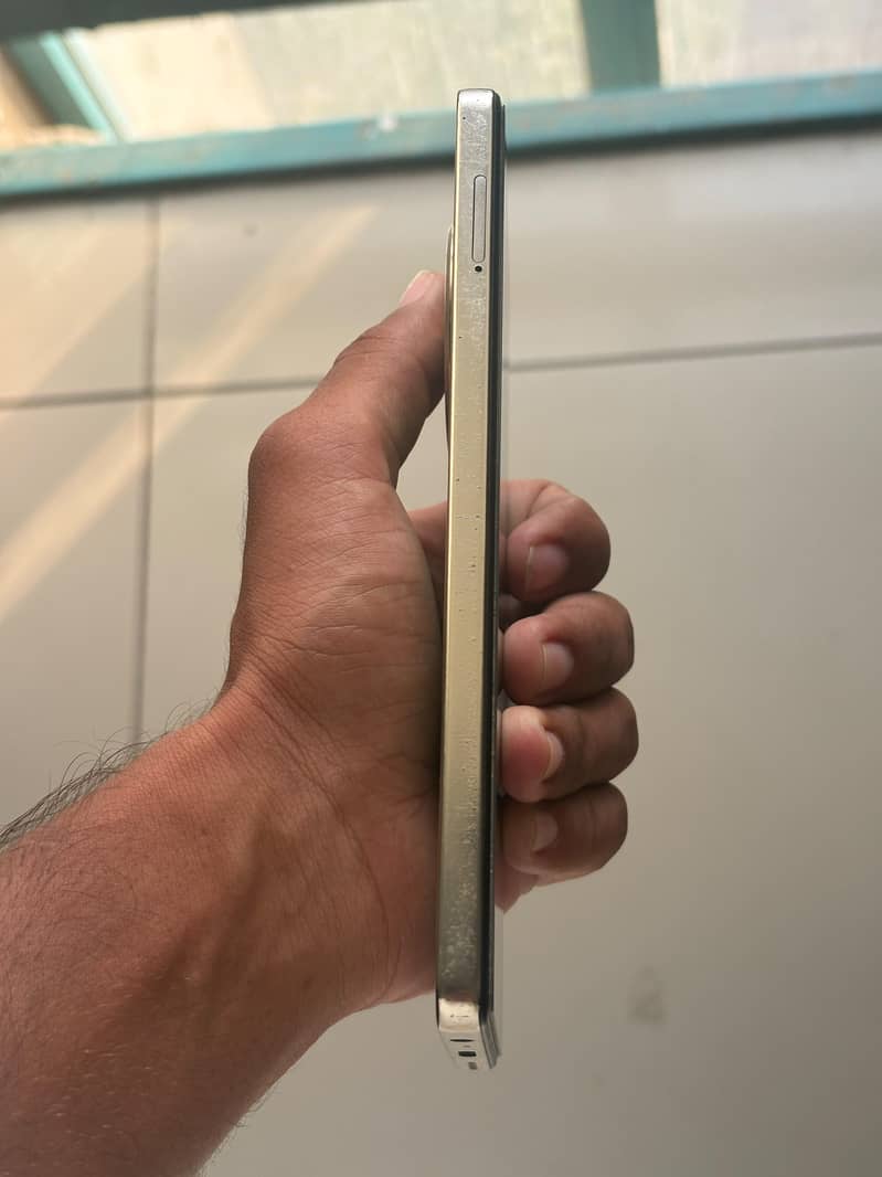 Tecno CAMON 30 9