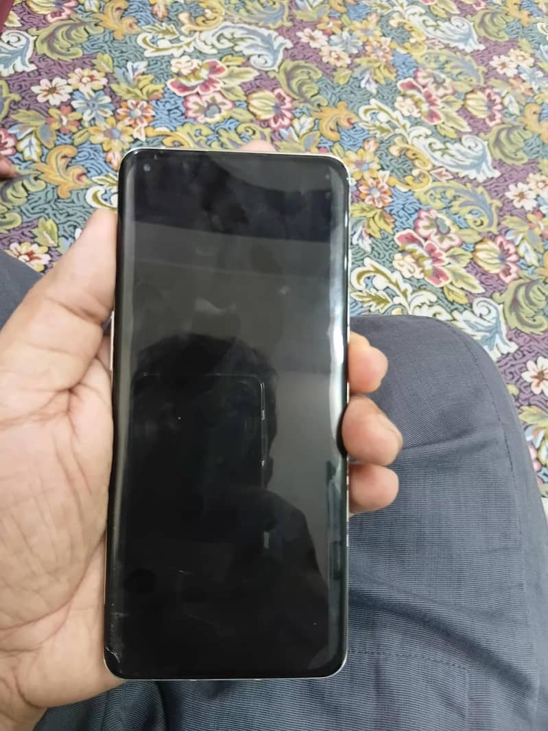 One Plus 10 Pro 1