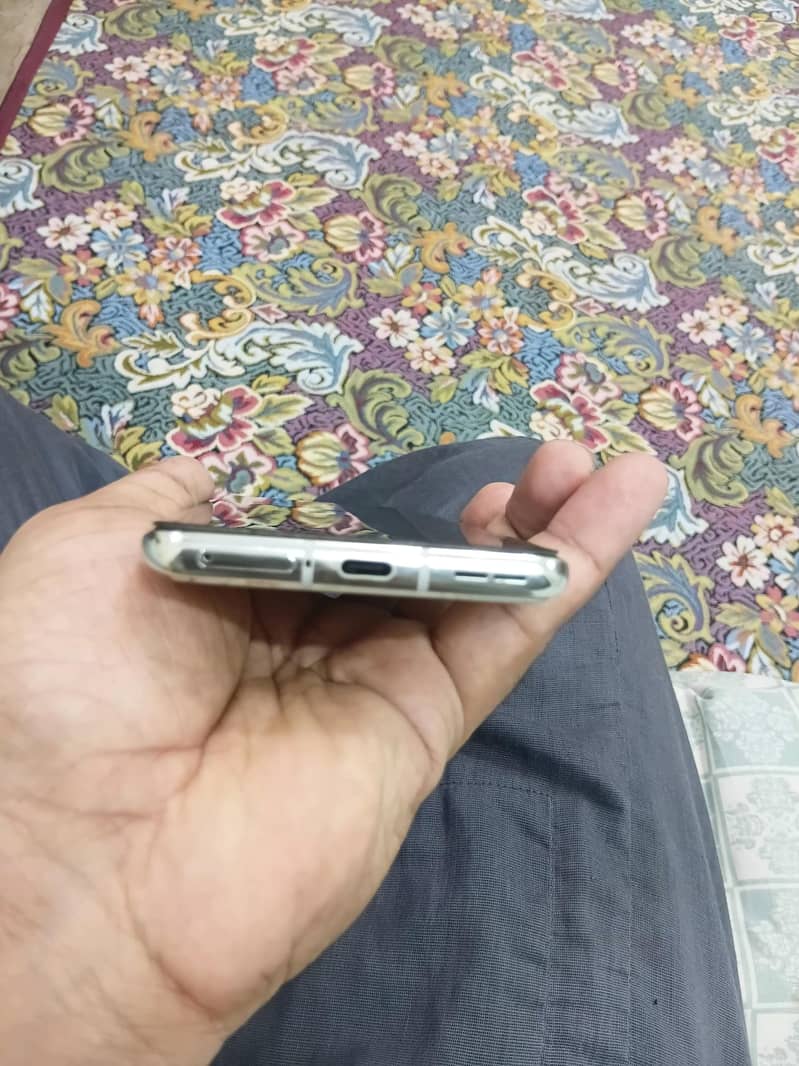One Plus 10 Pro 3