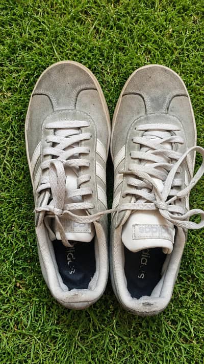 adidas VL Court 2.0 Free Cash On delivery available