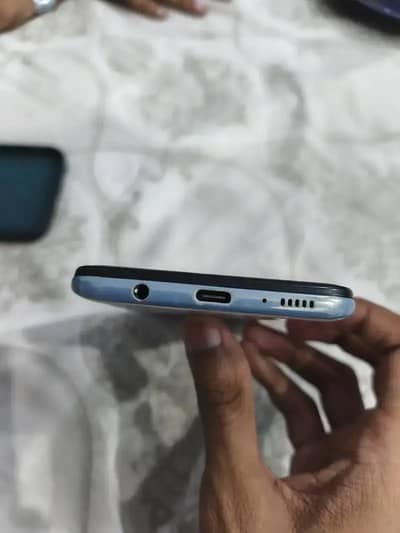 Samsung Mobile A50