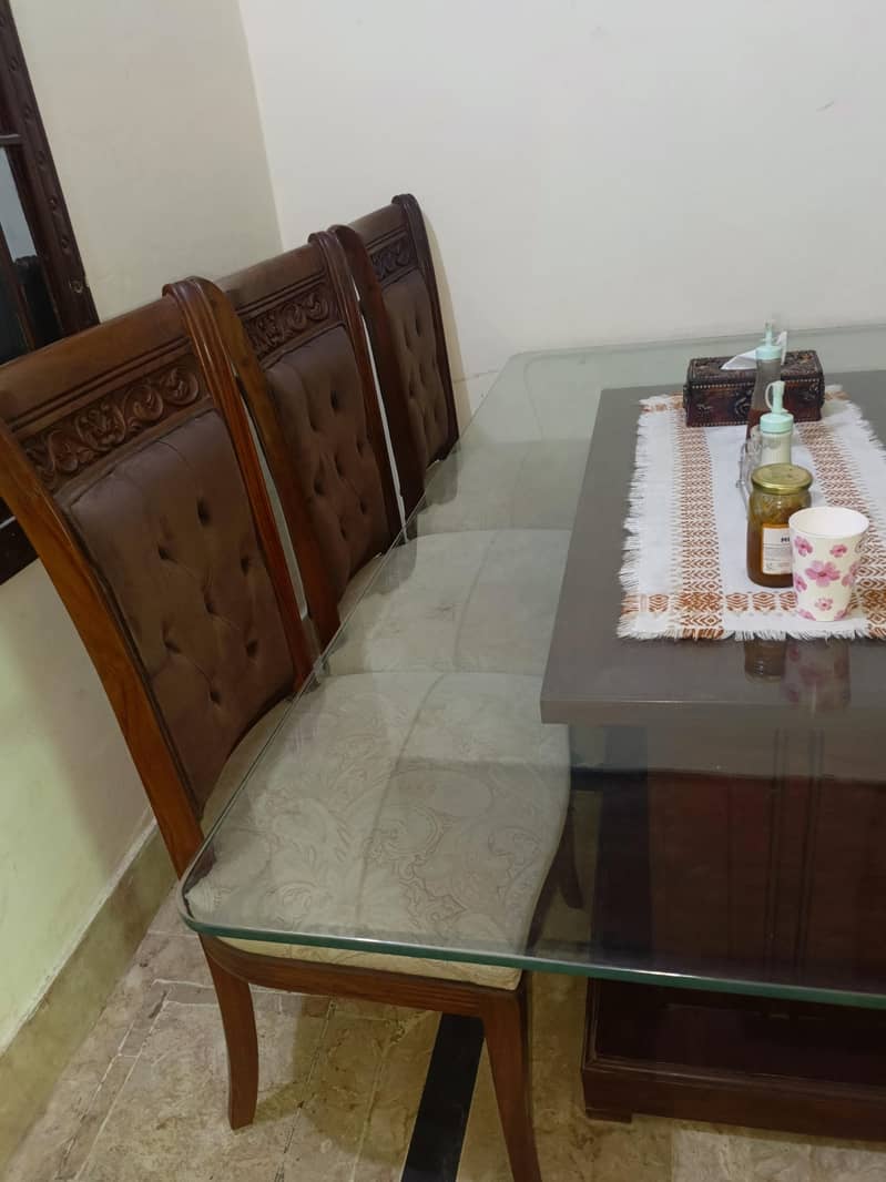 solid wood dining table 2