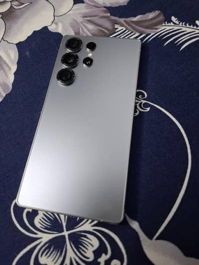Samsung Mobile S25 Ultra PTA APPROVED AND scratch less