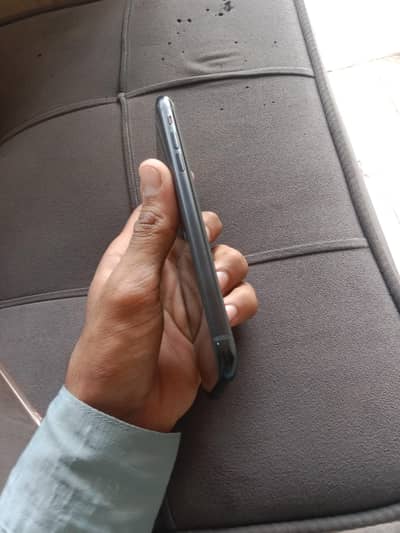 Apple iPhone XR
