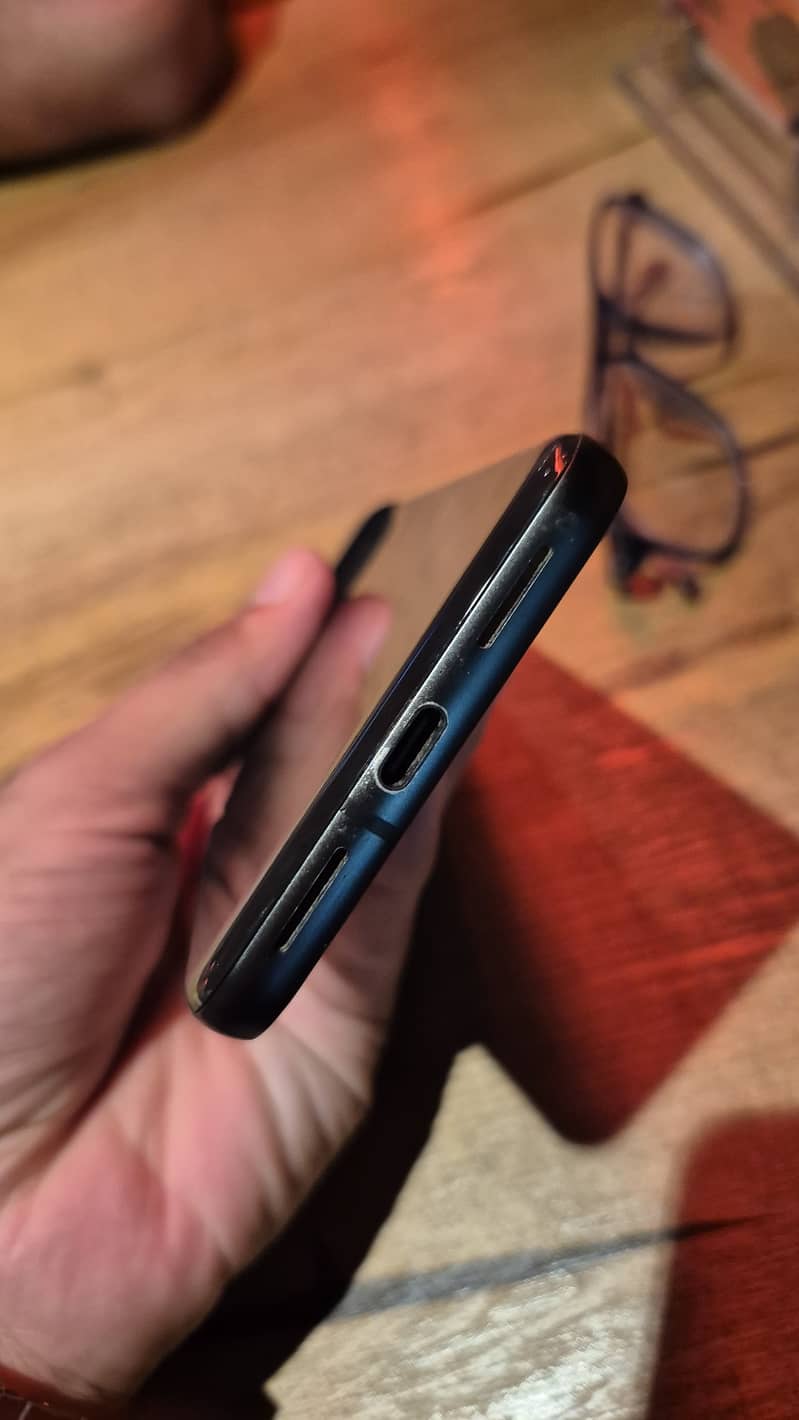 Google Pixel 8 2