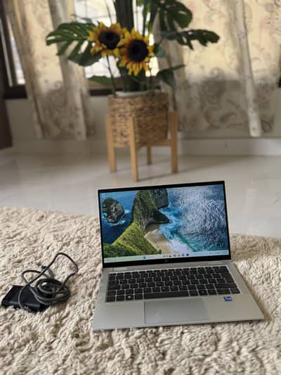 HP Touch Screen X360 - 1030 G8 - Laptop Core i7 - 16GB Ram and 500 GB