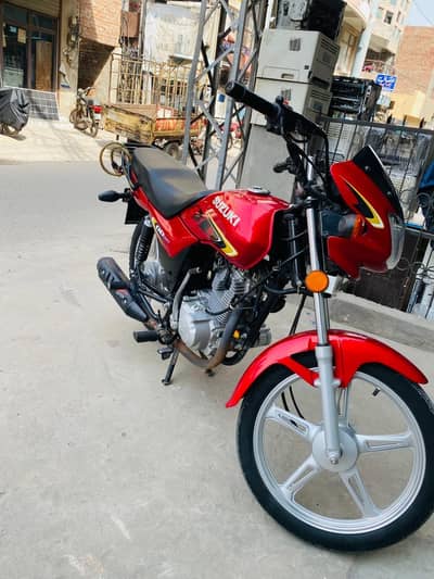 suzuki gd 110  bike like new 10/10 condition 2 oil change like new