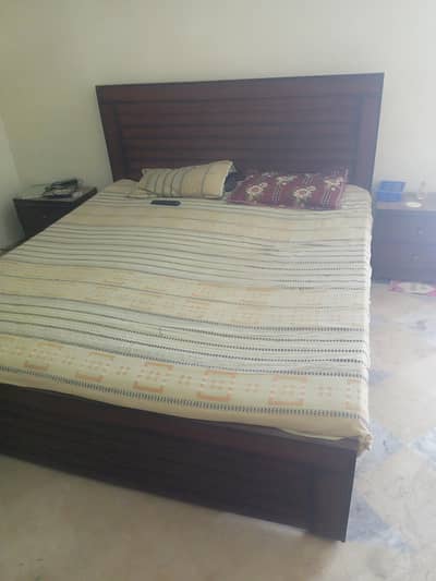 double bed in excellent condition