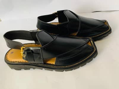 peshwari Chappal Black