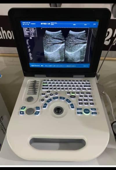 Ultrasound machine Labtop style like new Available Whtsap-03126807471