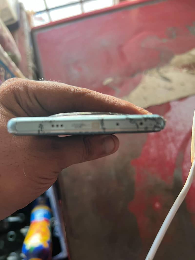 Infinix Zero 40 3