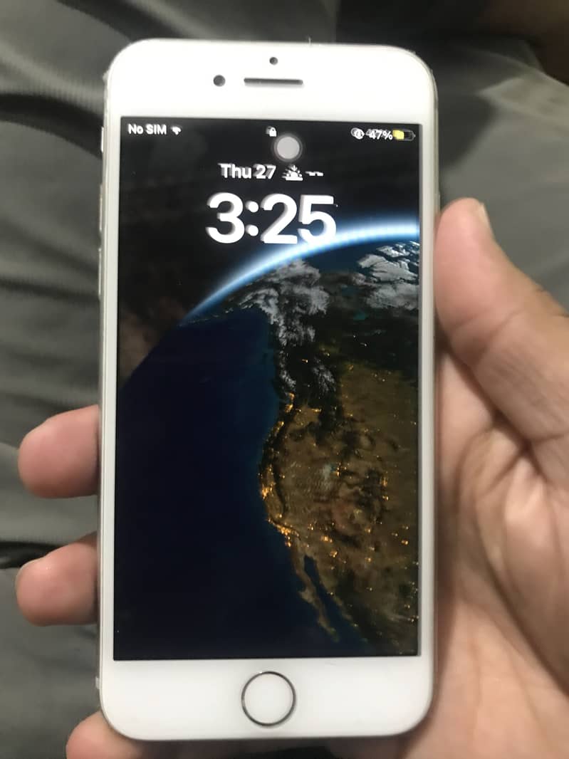 Apple iPhone 8 0