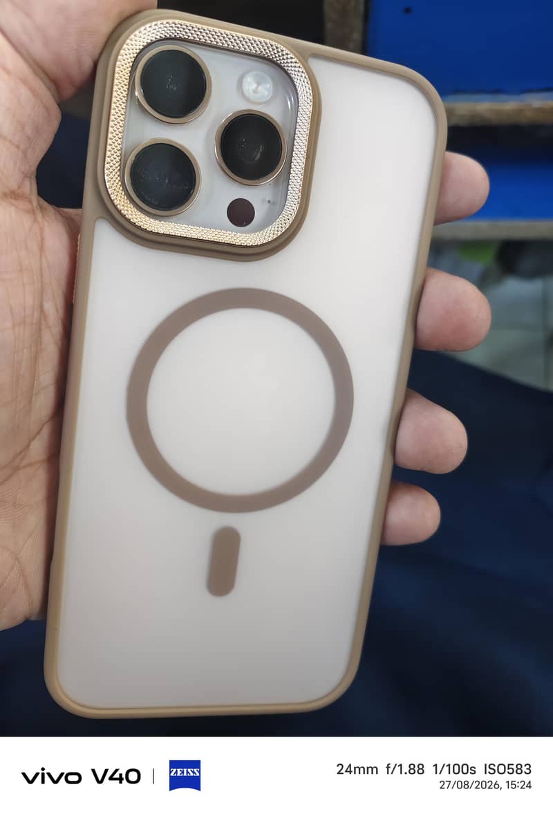 Apple iPhone 16 Pro Max 6