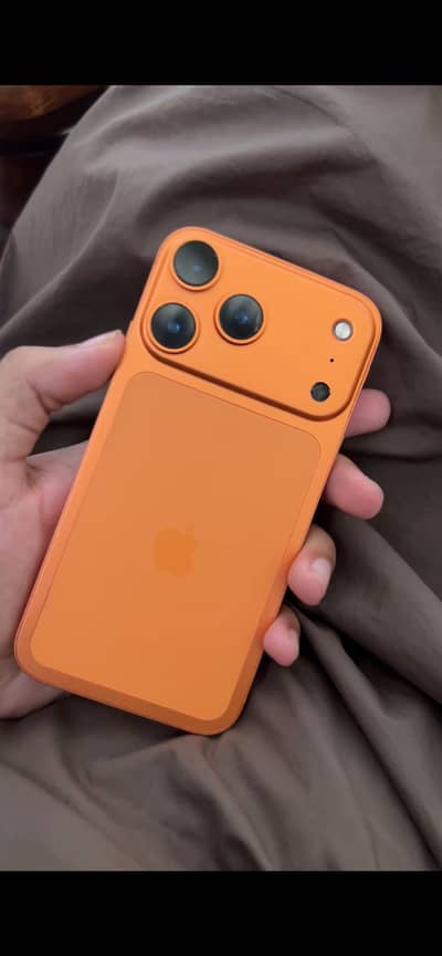 Apple iPhone 11 convert 17 pro