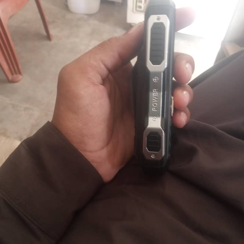 commando mobile 1