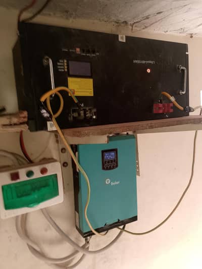 Tasla solar inverter new ki tarha working ok. lithium 100A 48volt batt