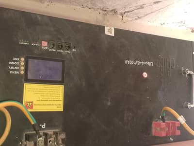 Tasla solar inverter new ki tarha working ok. lithium 100A 48volt batt