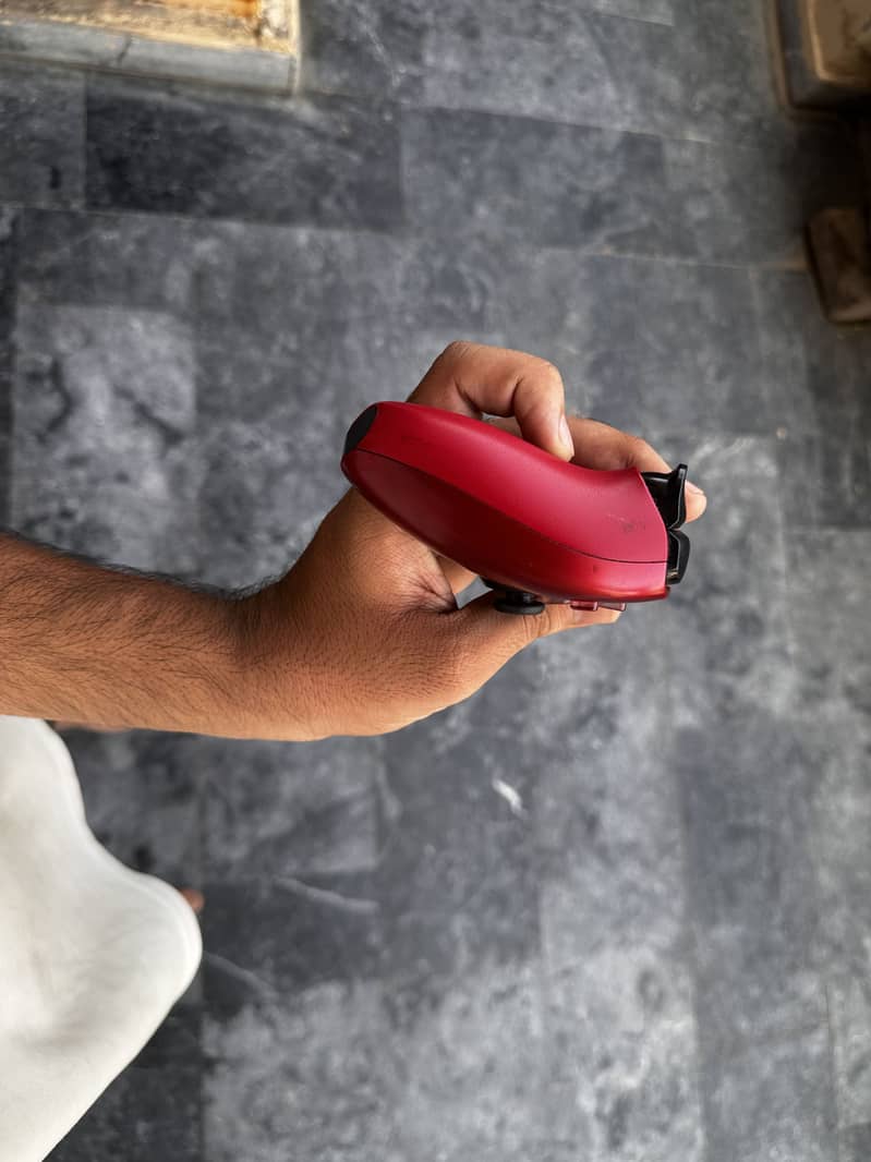 Ps5 shiny red premium controller 1