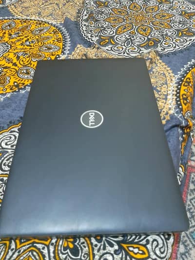 Dell laptop core i5 8 generation 10/10