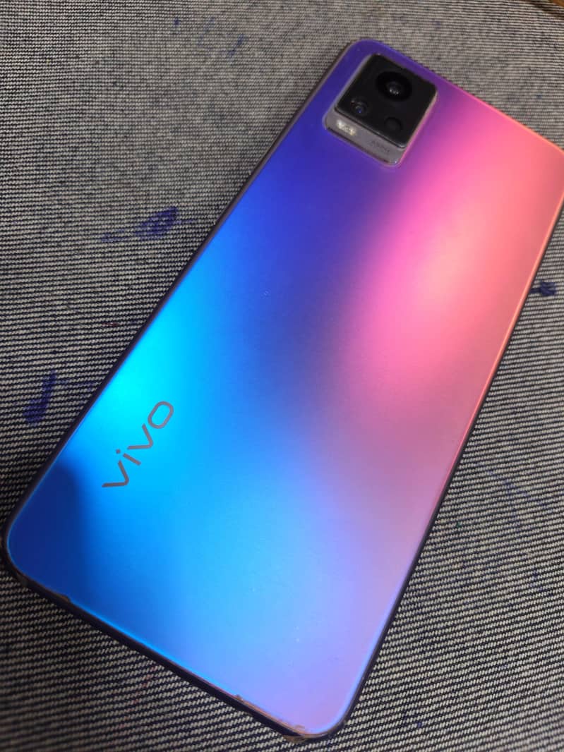 Vivo V21 7