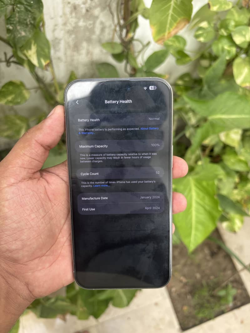 Apple iPhone 15 Pro Max 4