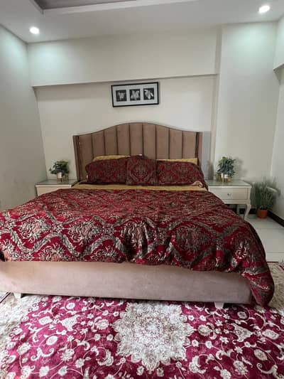Bed Set / Wooden Bed Set For Sale