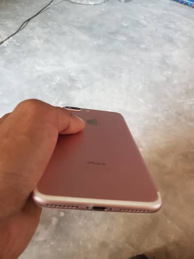 Apple iPhone 7 Plus