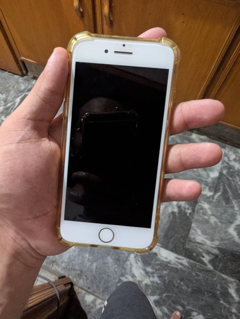 Apple iPhone 7 5