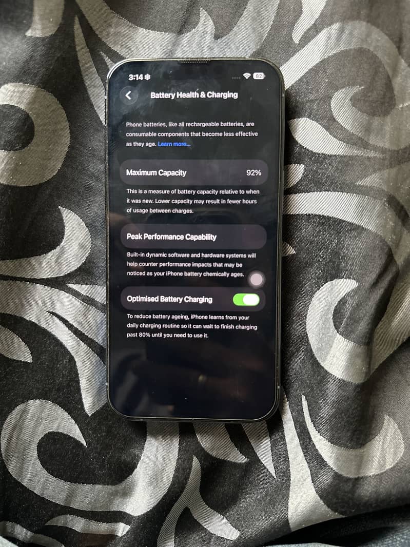 Apple iPhone 13 Pro 4