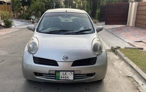Nissan March 2003