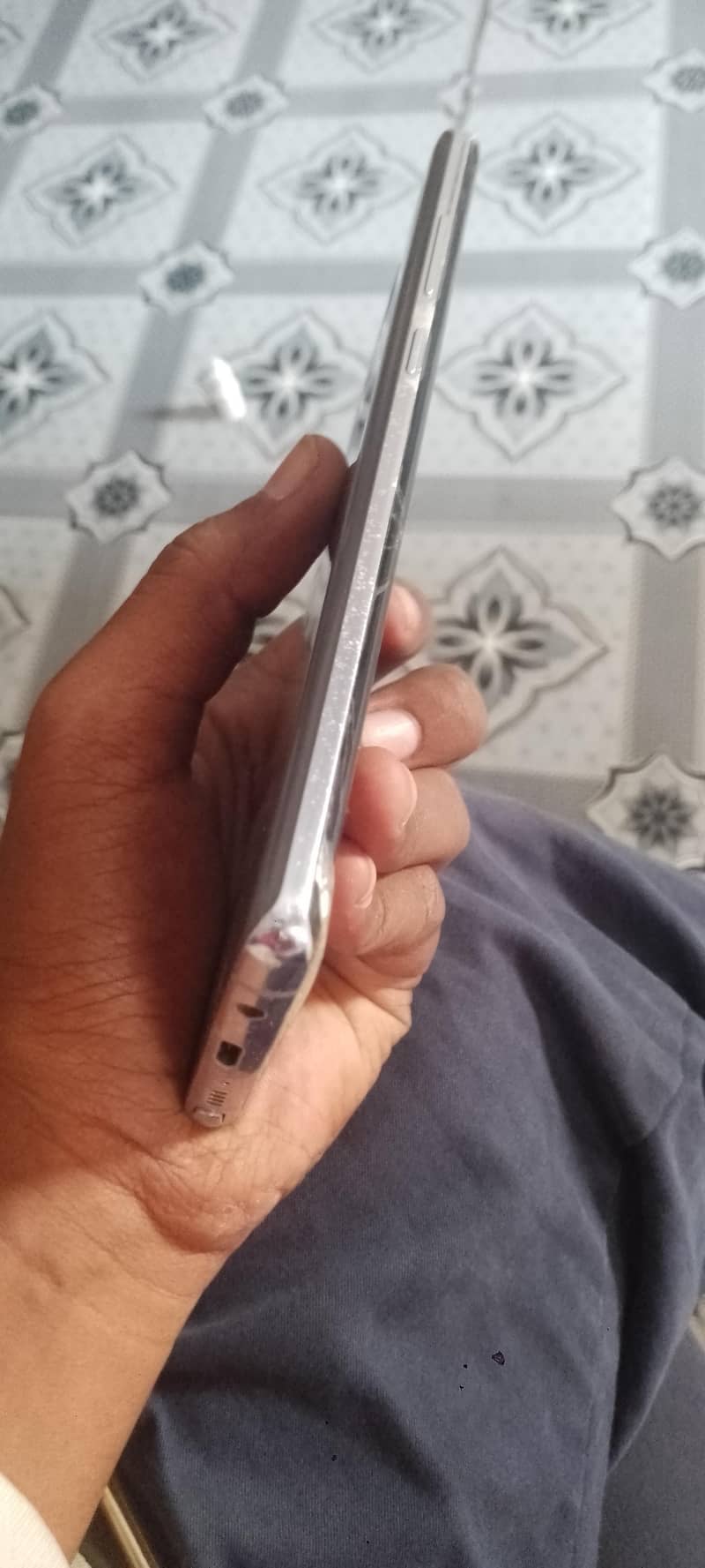 Samsung Mobile Note 8 2