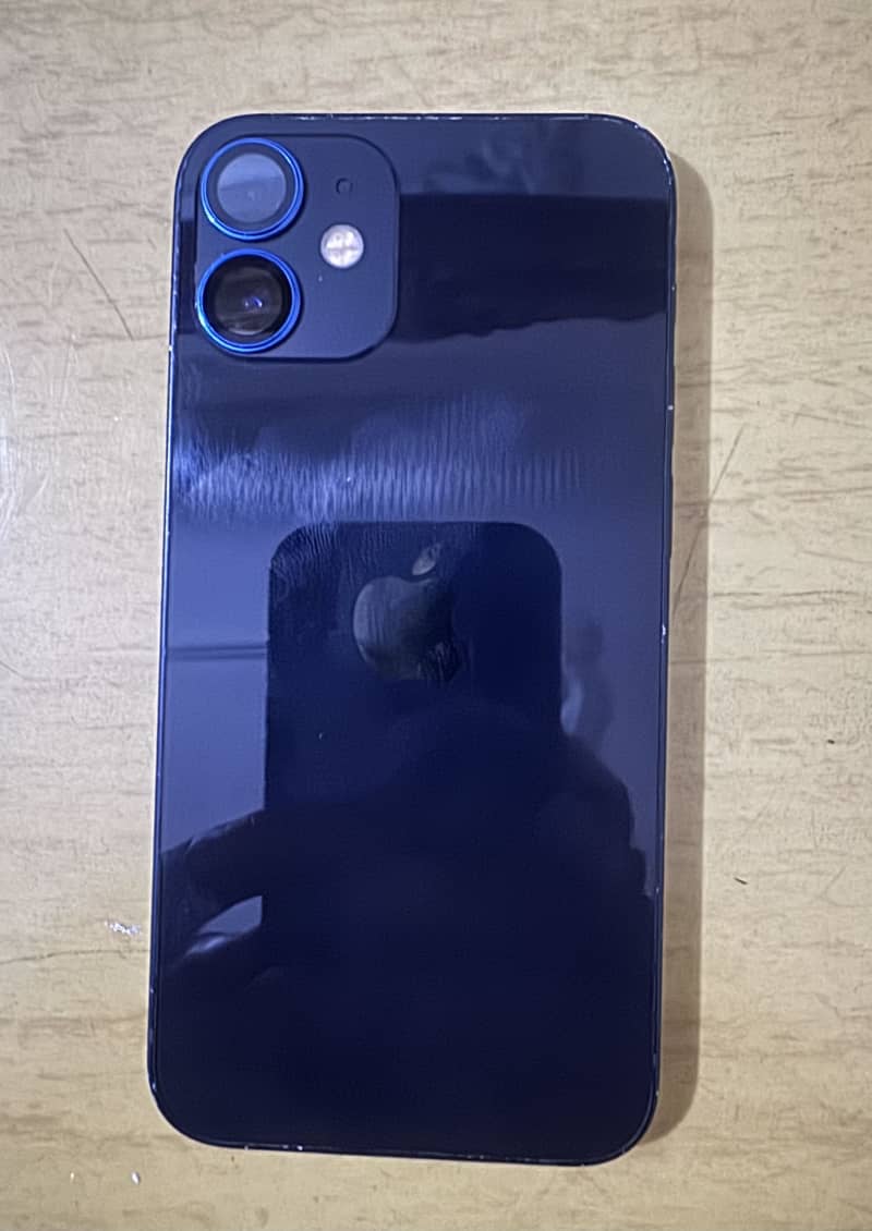 Apple iPhone 12 mini 1