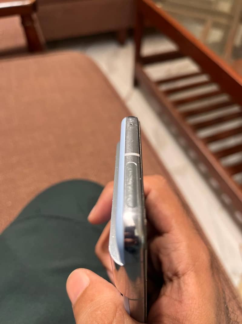 Google Pixel 8 Pro approved 3
