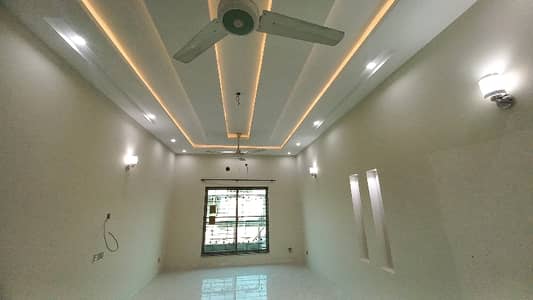 Orginal picture Marla Second Floor For Rent In Abdalians Society Near By UCP University And Shoukat Khanam