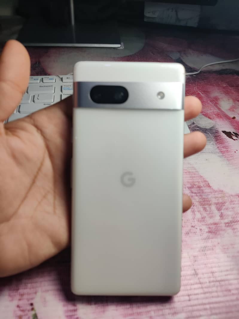 Google Pixel 7a 1
