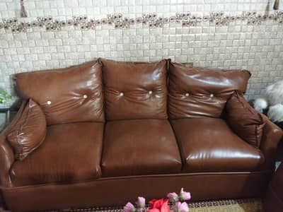 Brown Color 7 Seater Sofa Set – 2 Single Chairs + 3 Seater Sofa+2seate