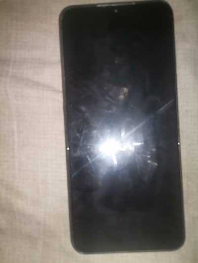 mobile good condition and sim card not working but mobile is ok good