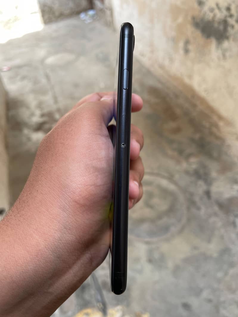 Apple iPhone SE 1