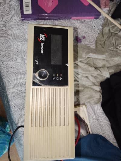 a ups is for sale very good condition LCD display